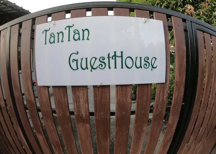 Tantan 招待所 *